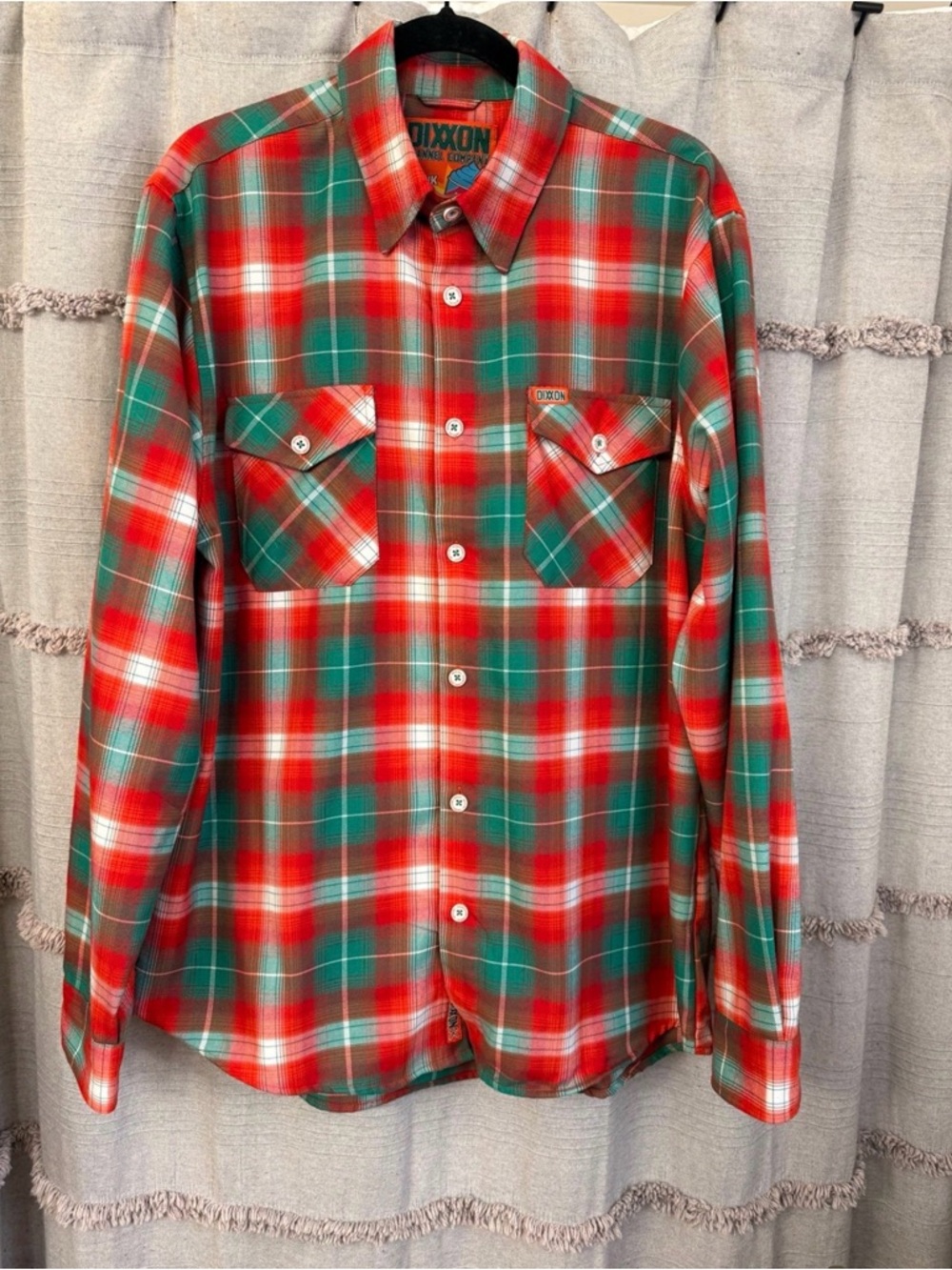 Dixxon THE SLURP Plaid Long Sleeve Button Down Men’s Shirt-SIZE L (NWOT)